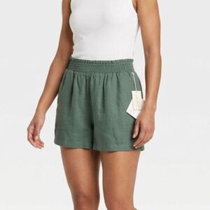 Universal Thread Smocked Waistband Shorts Women's Relaxed Green Size XS